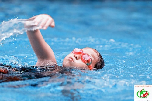 7 Loại Kinh Bơi Trẻ Em Tốt Nhất Hiện Nay