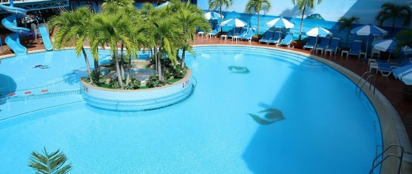View hồ bơi Lan Anh Quận 10 