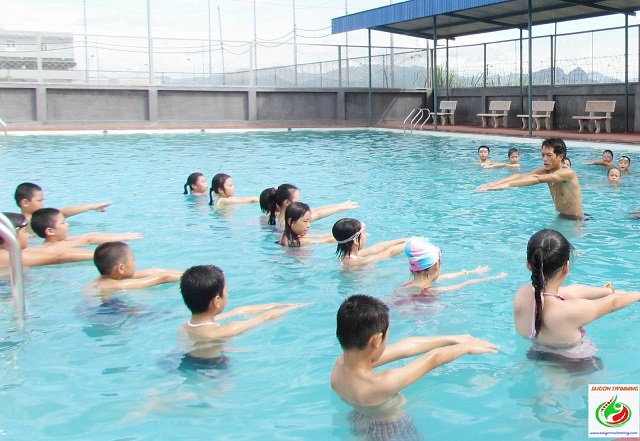 Hướng dẫn khởi động trước khi bơi